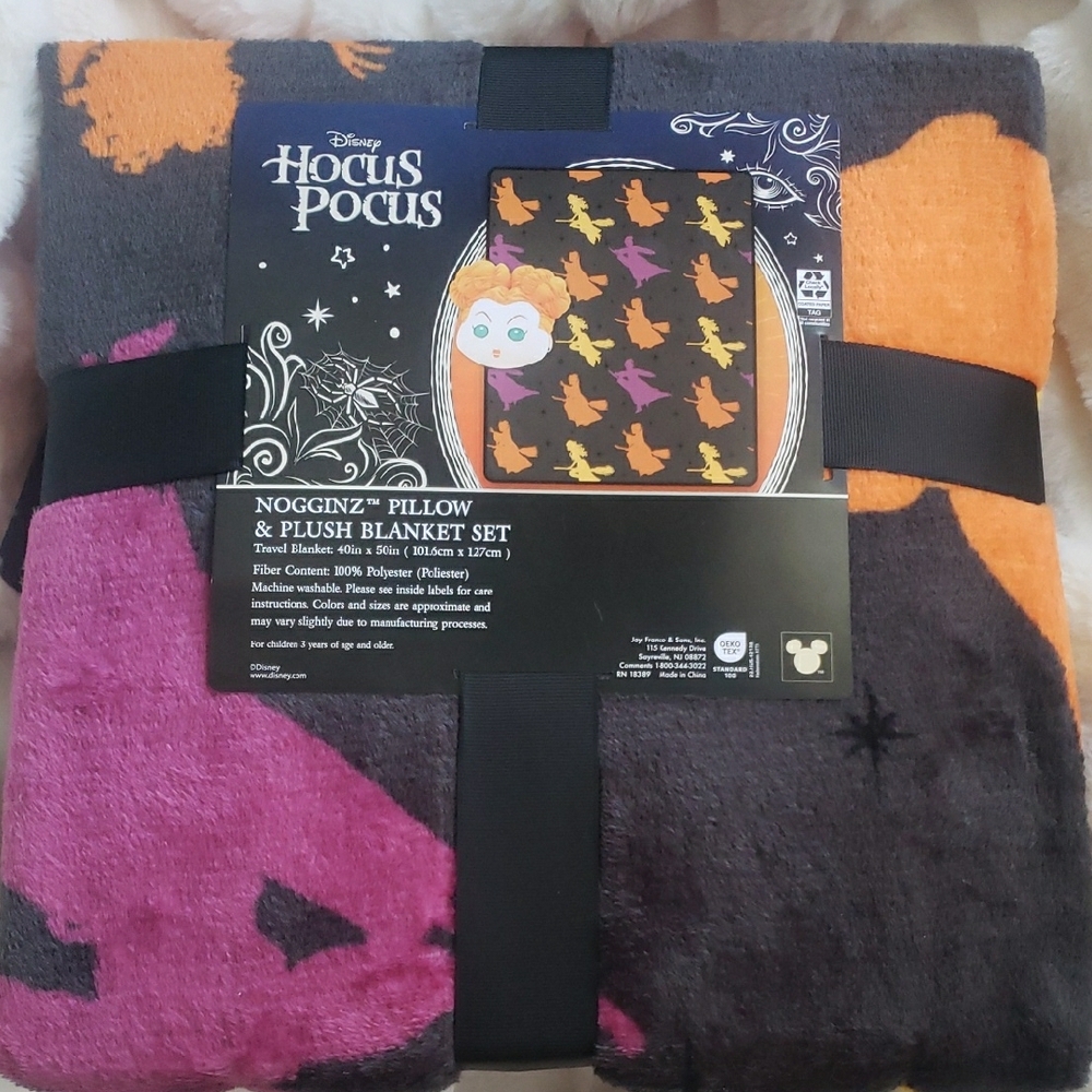 Nwt Disney Hocus Pocus Pink and Orange Blanket and pillow  Set